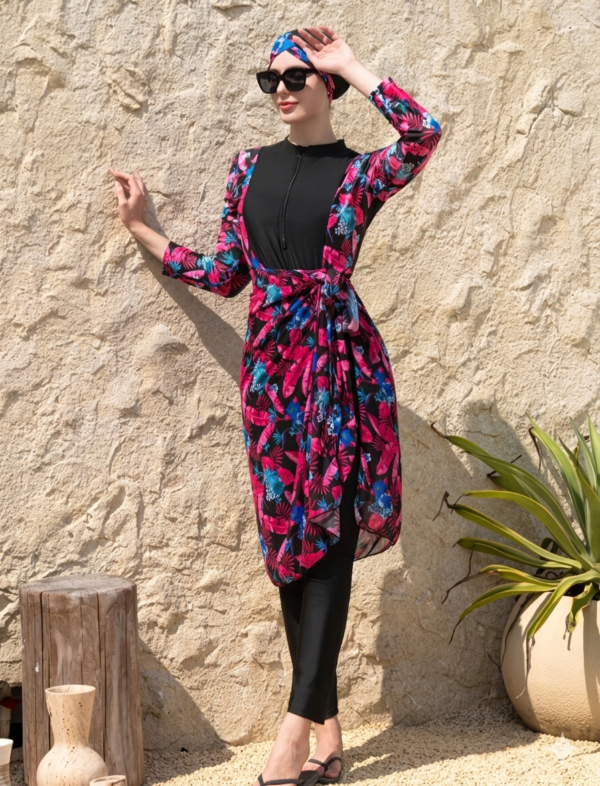 Burkini Noir Salopette & Paréo  /  بوركيني أسود سالوبيت مع باريو